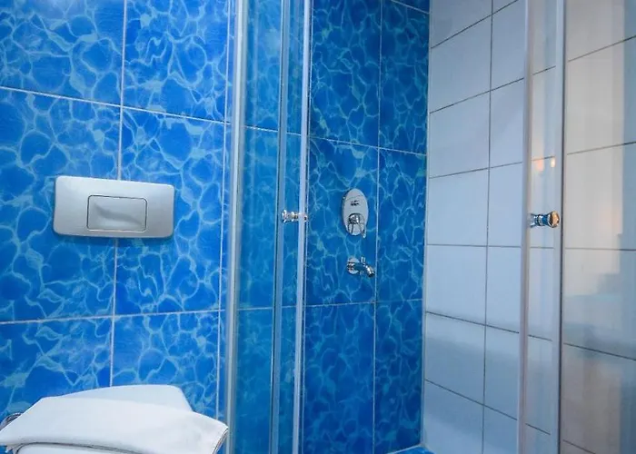 Sun Beach * גומבט